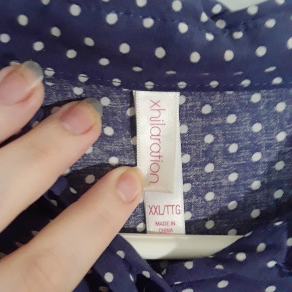 Xhilaration Blue and white polka dot blouse XXL - Picture 3 of 3